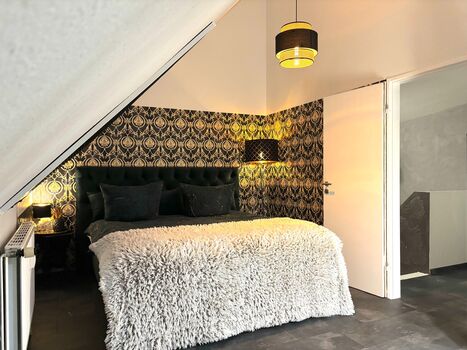 Bedroom1: King Size Bed (Bett) 180x200ckm Bedroom1: King Size Bed (Bett) 180x200ckm