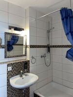 Unterkunft mit eigenem Bad und gemeinschaftlicher Küche Bild 15 Unterkunft mit eigenem Bad und gemeinschaftlicher Küche Bild 15