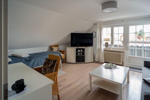 Schlafzimmer 1 mit Balkon Schlafzimmer 1 mit Balkon