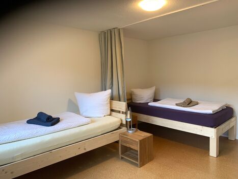 Schlafzimmer 1. OG, Betten je 1x2m Schlafzimmer 1. OG, Betten je 1x2m