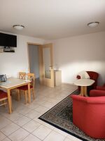 Wohnzimmer mit Essbereich Wohnzimmer mit Essbereich