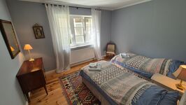 EG Schlafzimmer 1, 2 Einzelbett mit Duschbad EG Schlafzimmer 1, 2 Einzelbett mit Duschbad