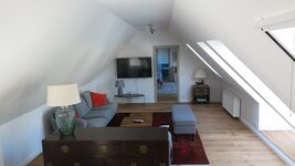 Wohnraum im DG mit TV Wohnraum im DG mit TV