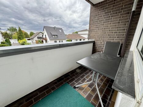 Monteurwohnung Langenfeld mit Tiefgaragenplatz – 4 Einzelbetten, Balkon Zdjęcie 2 Monteurwohnung Langenfeld mit Tiefgaragenplatz – 4 Einzelbetten, Balkon Zdjęcie 2