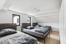 Zimmer 4 - DG Zimmer 4 - DG