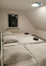 Schlafzimmer 3 mit drei Einzelbetten Schlafzimmer 3 mit drei Einzelbetten