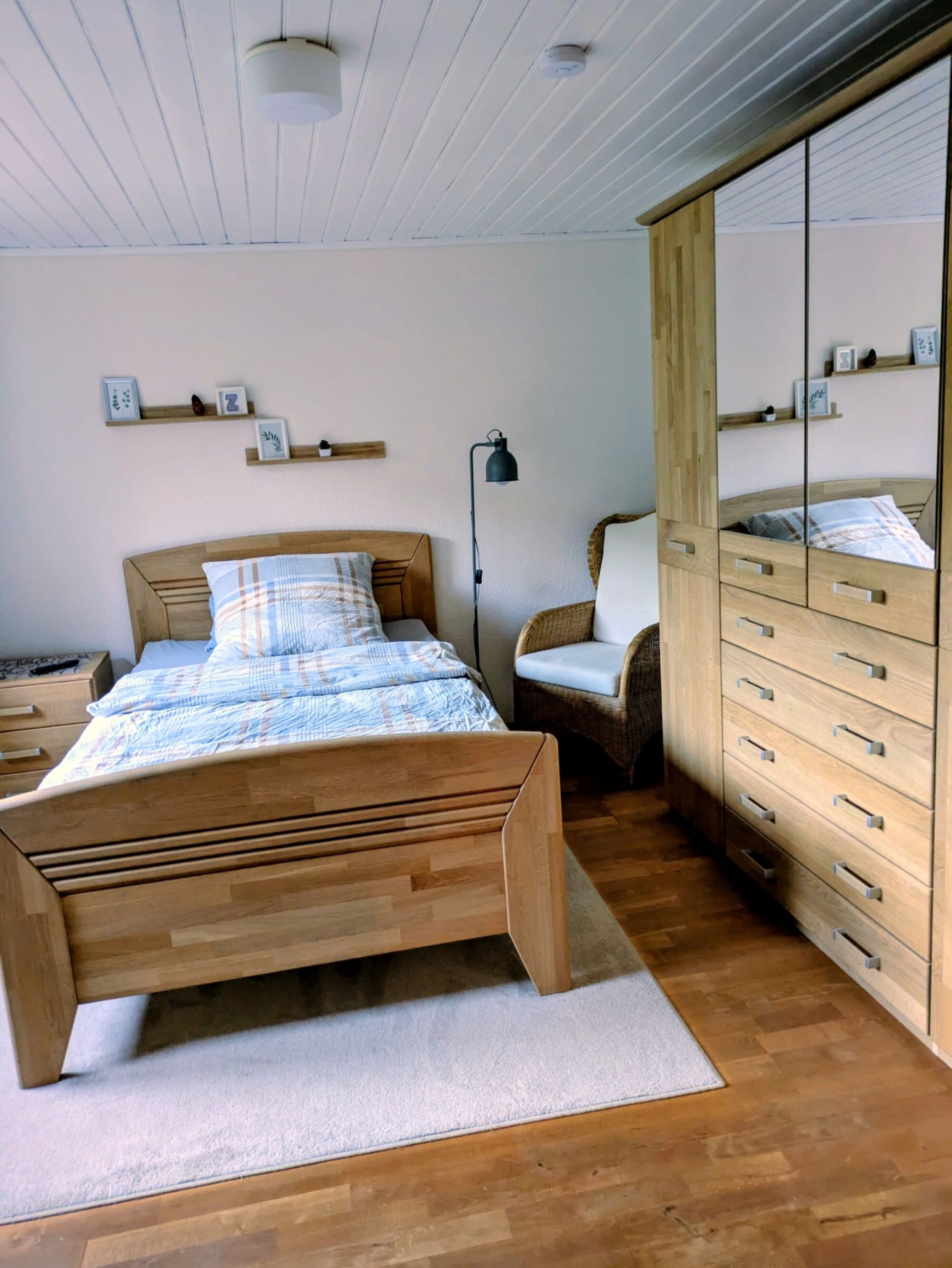 Einzelschlafzimmer unten Einzelschlafzimmer unten