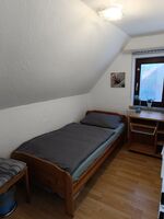 Einzelzimmer 1 OG Einzelzimmer 1 OG