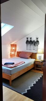 Obergeschoß - Zimmer 9 Obergeschoß - Zimmer 9
