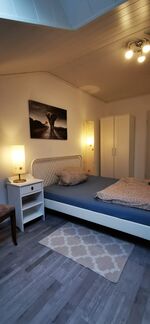 Obergeschoß - Zimmer 7 Obergeschoß - Zimmer 7