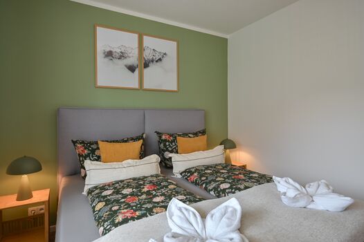 Monteurwohnung Sonthofen | 54m² bis 5 Pers. | Parkplatz & Küche Bild 2 Monteurwohnung Sonthofen | 54m² bis 5 Pers. | Parkplatz & Küche Bild 2