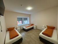 Berlin, Potsdam, Schönefeld, Grünheide, Oranienburg... Obrázok 19 Berlin, Potsdam, Schönefeld, Grünheide, Oranienburg... Obrázok 19