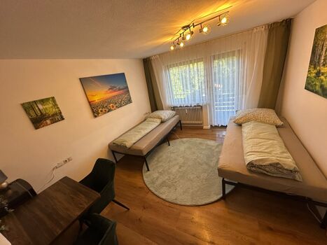 Gästezimmer Frickenhofen Gästezimmer Frickenhofen