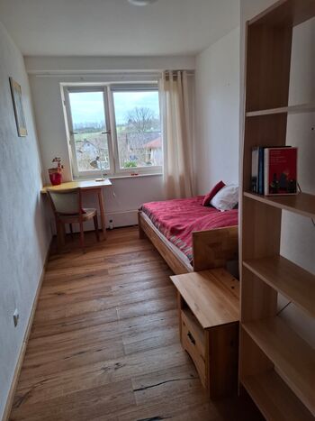 Schlafzimmer mit Einzelbeztt Schlafzimmer mit Einzelbeztt