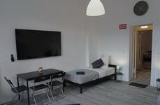 Monumentenstrasse - Easy Apartments Picture 1 Monumentenstrasse - Easy Apartments Picture 1