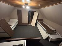 Alleinstehendes Geräumiges ( 5 Zimmer ) Haus Zdjęcie 16 Alleinstehendes Geräumiges ( 5 Zimmer ) Haus Zdjęcie 16