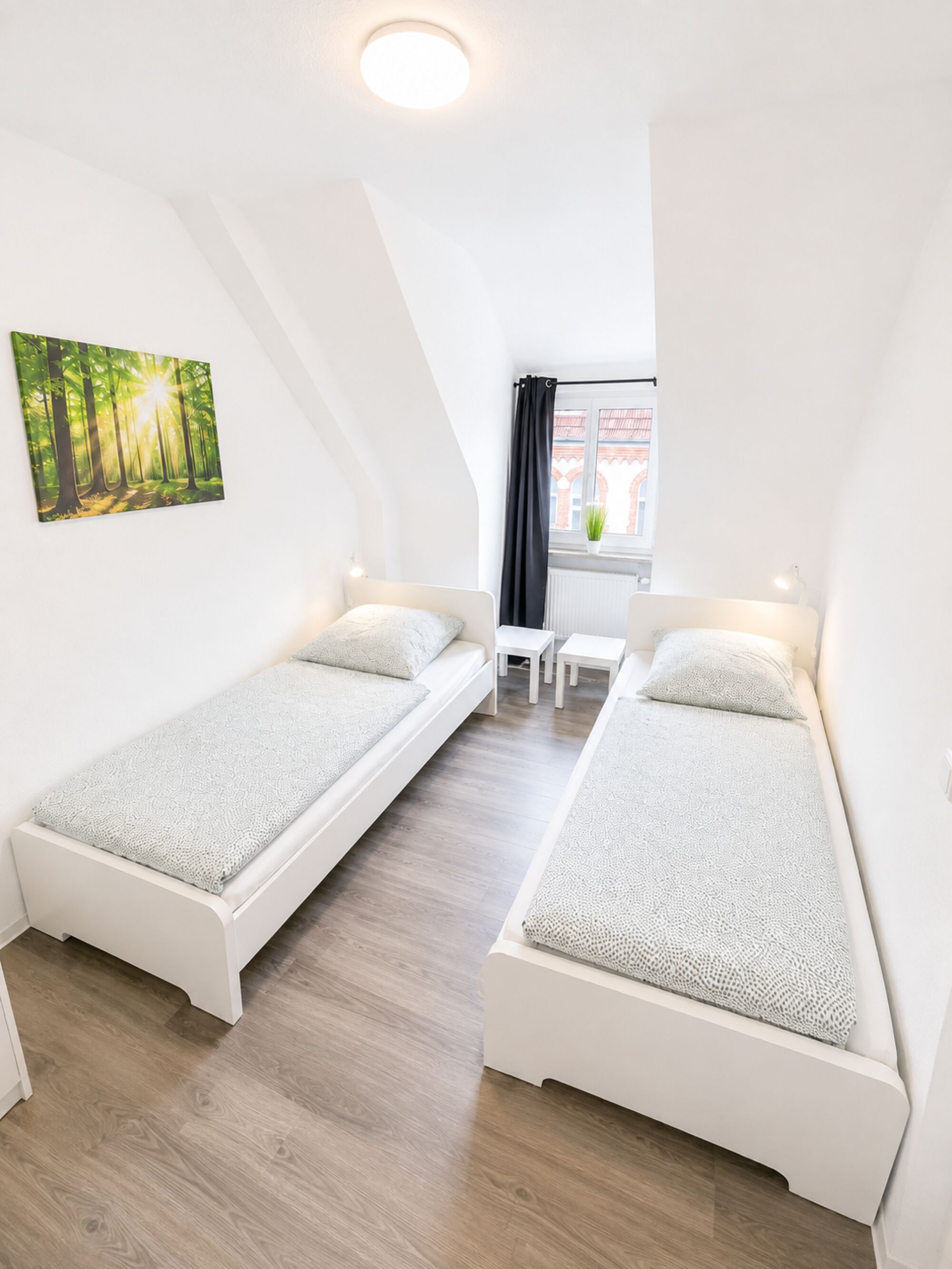 Zimmer 1 - 2 Betten Zimmer 1 - 2 Betten