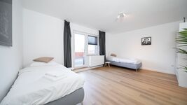 2 Schlafzimmer | 4 Betten | Wohnzimmer + Küche Bild 4 2 Schlafzimmer | 4 Betten | Wohnzimmer + Küche Bild 4