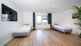 2 Schlafzimmer | 4 Betten | Wohnzimmer + Küche Bild 13 2 Schlafzimmer | 4 Betten | Wohnzimmer + Küche Bild 13