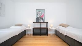 2 Schlafzimmer | 4 Betten | Wohnzimmer + Küche Bild 15 2 Schlafzimmer | 4 Betten | Wohnzimmer + Küche Bild 15