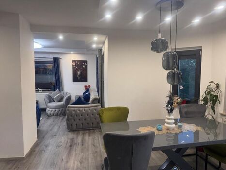 Großzügige 2-Etagen-Wohnung - Garten& Natur&See Bild 3 Großzügige 2-Etagen-Wohnung - Garten& Natur&See Bild 3