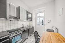 Zentrale Wohnungen mit Küche und Bad in Maxvorstadt Zdjęcie 1 Zentrale Wohnungen mit Küche und Bad in Maxvorstadt Zdjęcie 1