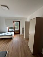 3-Zimmer-Wohnung für bis zu 6 Personen mit Balkon und EBK Bild 7 3-Zimmer-Wohnung für bis zu 6 Personen mit Balkon und EBK Bild 7