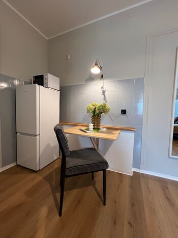 Wohnung sehr verkehrsgünstig Bild 5 Wohnung sehr verkehrsgünstig Bild 5