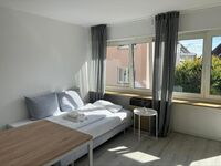 Moderne Monteurwohnung Stuttgart | 4 Personen | Balkon | Näh Bild 1 Moderne Monteurwohnung Stuttgart | 4 Personen | Balkon | Näh Bild 1