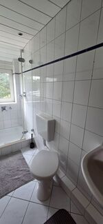 1 Wohnung all inkl. ab 26 Euro | 4 Einzelzimmer | Aufenthaltsraum Bild 7 1 Wohnung all inkl. ab 26 Euro | 4 Einzelzimmer | Aufenthaltsraum Bild 7