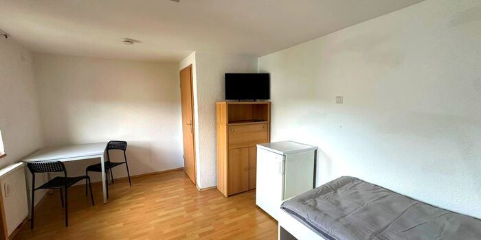 Große Monteur Wohnung 4 Zimmer für 7 Personen in Weinsberg Bild 5 Große Monteur Wohnung 4 Zimmer für 7 Personen in Weinsberg Bild 5