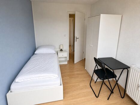 FL24 / TOMASZ-LIVING in LECK - Einzelbetten + TV Bild 1 FL24 / TOMASZ-LIVING in LECK - Einzelbetten + TV Bild 1