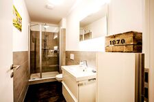 Monteurzimmer in 10er oder 6er WG mitten in der Innenstadt Zdjęcie 3 Monteurzimmer in 10er oder 6er WG mitten in der Innenstadt Zdjęcie 3