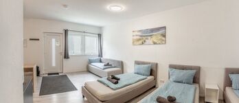 Apartment mit drei Betten für Montageteams Apartment mit drei Betten für Montageteams