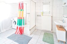 Badezimmer Ansicht 1. OG Badezimmer Ansicht 1. OG