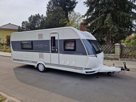 Wohnwagen als Gästezimmer in Falkensee, Nähe Berlin Wohnwagen als Gästezimmer in Falkensee, Nähe Berlin