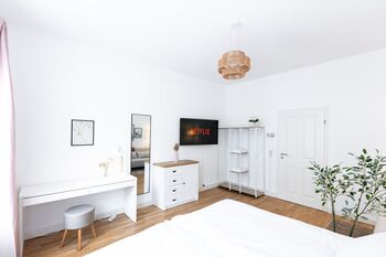 Hier wohnen Sie komfortabel und fühlen sich sofort wie zuhause. Hier wohnen Sie komfortabel und fühlen sich sofort wie zuhause.