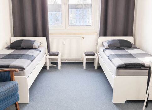 Günstige 3Zi-Monteurwohnung nahe Borna | Einzelbetten | WLAN | 5P Günstige 3Zi-Monteurwohnung nahe Borna | Einzelbetten | WLAN | 5P