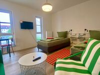 Work and Travel - Parkplatz, Netflix, Internet Picture 19 Work and Travel - Parkplatz, Netflix, Internet Picture 19