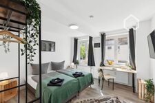 Monteurzimmer Hannover Parkplatz 6 Personen Küche WLAN 24/7 Bild 1 Monteurzimmer Hannover Parkplatz 6 Personen Küche WLAN 24/7 Bild 1