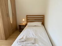 Möbilierte Wohnung Pforzheim - hell + ruhig | 2-6 Pers. | WLAN | Parken Picture 10 Möbilierte Wohnung Pforzheim - hell + ruhig | 2-6 Pers. | WLAN | Parken Picture 10