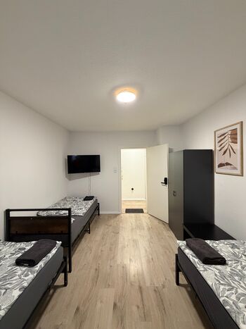Vollausgestattete 2 Zimmer Monteurwohnung für 1 bis 5 Person Zdjęcie 5 Vollausgestattete 2 Zimmer Monteurwohnung für 1 bis 5 Person Zdjęcie 5