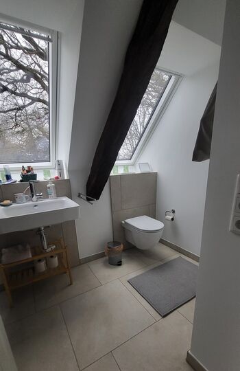 Badezimmer mit Fußbodenheizung. Badezimmer mit Fußbodenheizung.