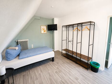 Ganzes Haus für Sie allein 12 Personen Parkpl. Wlan, Grill, Smart Bild 2 Ganzes Haus für Sie allein 12 Personen Parkpl. Wlan, Grill, Smart Bild 2
