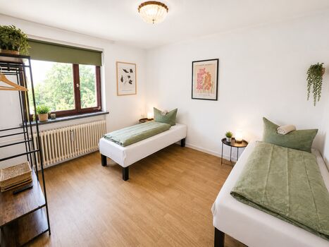 Ganzes Haus für Sie allein 12 Personen Parkpl. Wlan, Grill, Smart Bild 5 Ganzes Haus für Sie allein 12 Personen Parkpl. Wlan, Grill, Smart Bild 5