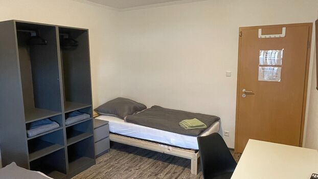 Monteurzimmer Büren - WLAN inklusive Bild 4 Monteurzimmer Büren - WLAN inklusive Bild 4