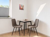 Sitzbereich im 2. Schlafzimmer, Tageslicht und freundlich gestaltet Sitzbereich im 2. Schlafzimmer, Tageslicht und freundlich gestaltet