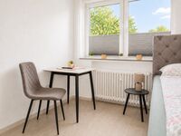 Schlafzimmer1 - Essbereich / Arbeitsbereich Schlafzimmer1 - Essbereich / Arbeitsbereich