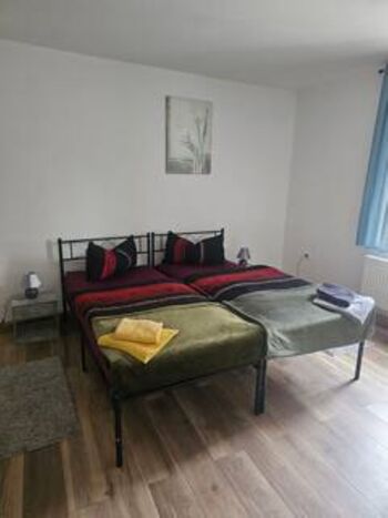 Monteurs-Ferienwohnung nähe Raffinerie Leuna & Geilseltalsee Monteurs-Ferienwohnung nähe Raffinerie Leuna & Geilseltalsee