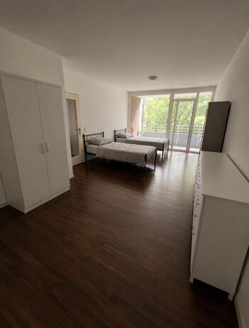 🏠 3-Zi-Monteurwohnung Leverkusen | bis 7 Personen | 📶 WLAN |🧺 Waschen Bild 3 🏠 3-Zi-Monteurwohnung Leverkusen | bis 7 Personen | 📶 WLAN |🧺 Waschen Bild 3